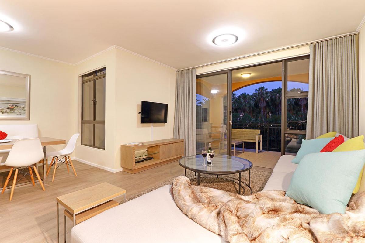 Capri 101 By Hostagents Apartment Cape Town Bagian luar foto