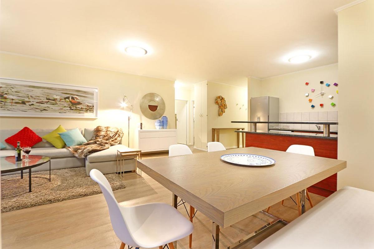 Capri 101 By Hostagents Apartment Cape Town Bagian luar foto