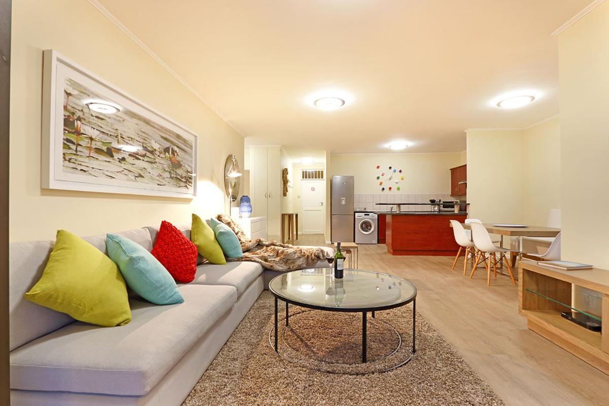 Capri 101 By Hostagents Apartment Cape Town Bagian luar foto
